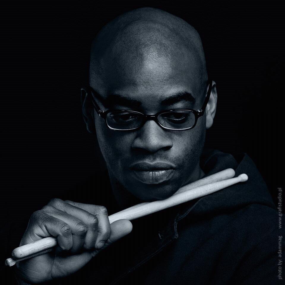 Песни паркер. Музыка паркер. Музыка паркер. Музыка паркер. Чарли паркер биография.