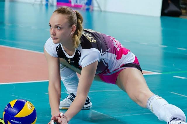 Анна Степанюк