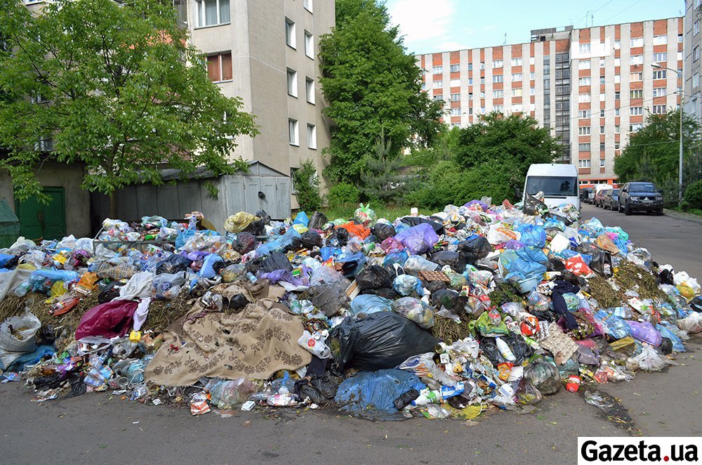 грибовицьке сміттєзвалище. хабаровский край свалки. мусор в в речке поселок линда. львов полигон мусор.