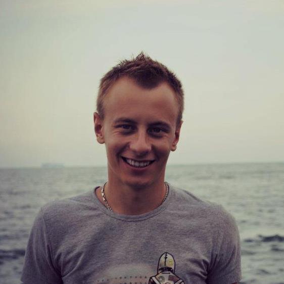 Олег Артишук