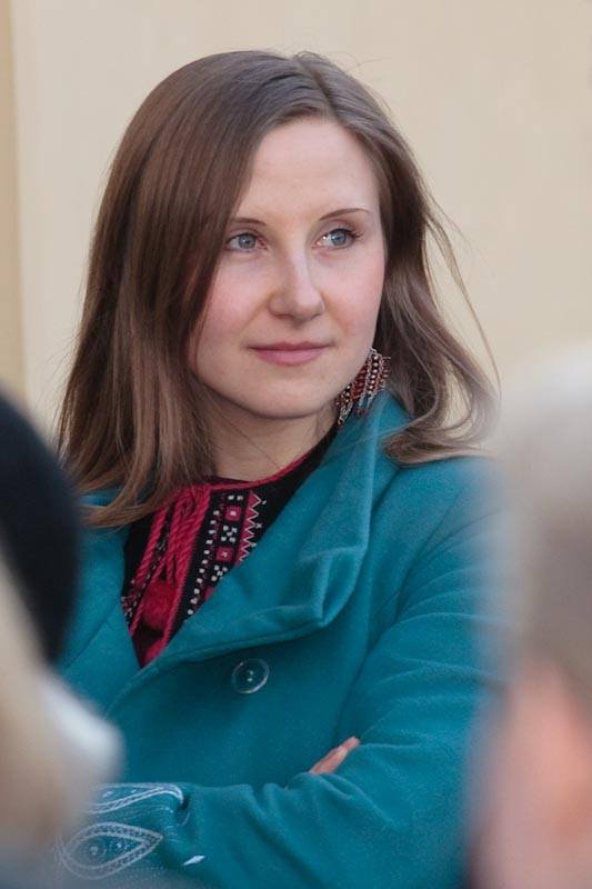 Олена Котис