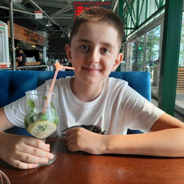 Антон Ватащук