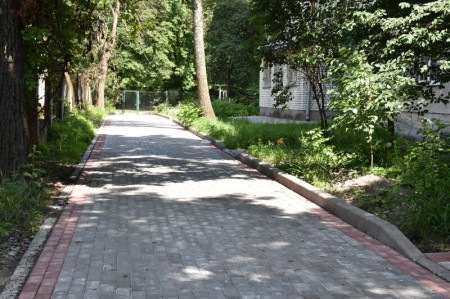 До кінця року в Луцьку відремонтують вулиці Святогірська, Весела та заїзд на Конякіна До кінця року в Луцьку відремонтують вулиці Святогірська, Весела та заїзд на Конякіна