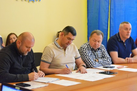 Депутати Волиньради пропонують майно Порошенка та Медведчука конфіскувати для ЗСУ