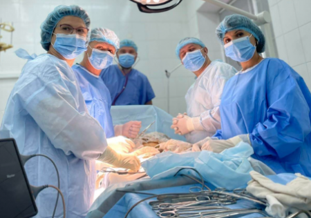 В операційній Луцького пологового будинку – нове медичне обладнання