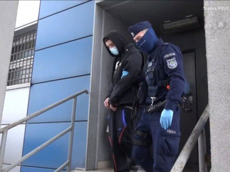 У Польщі затримали хакерів з України та Білорусі, які викрали майже 400 тисяч доларів У Польщі затримали хакерів з України та Білорусі, які викрали майже 400 тисяч доларів