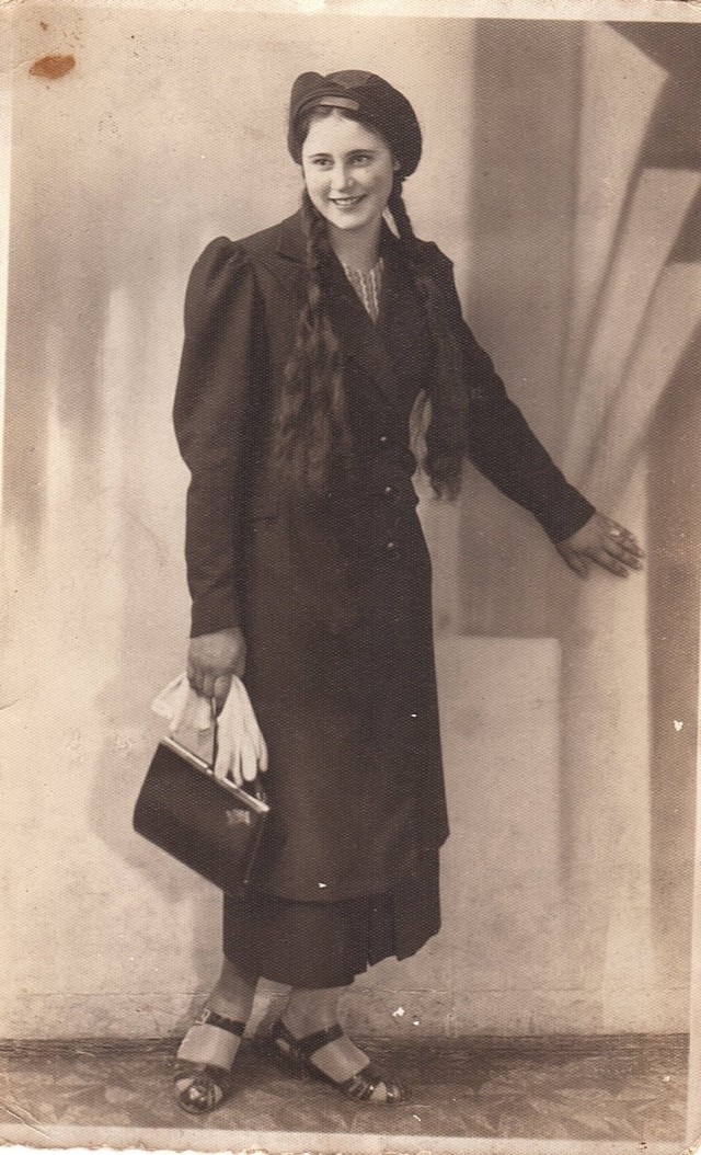 Лучанка Марія, 1930-ті роки