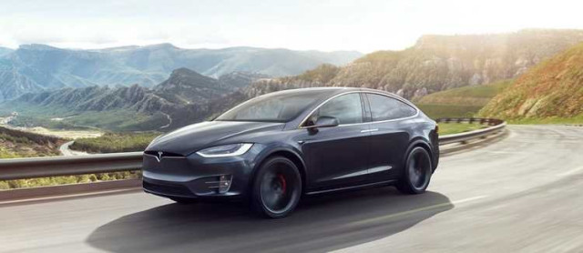 Електрокар Tesla Model X