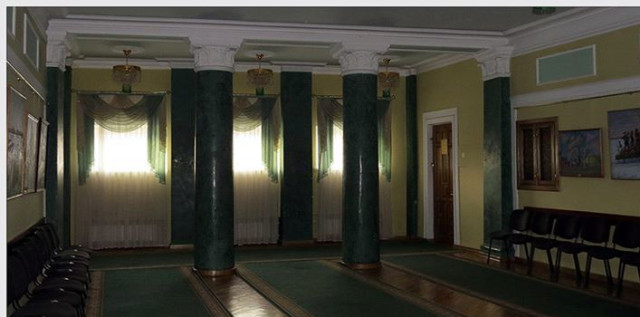 Зала на другому поверсі