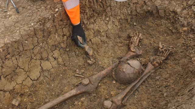 Одне з похованих обезголовлених тіл