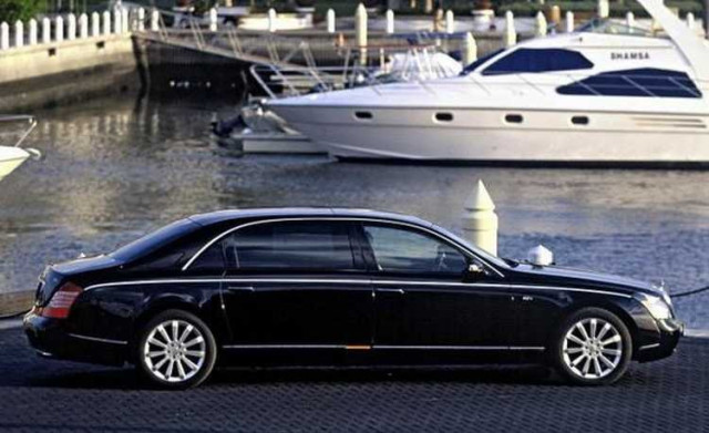 Mercedes-Benz S600 Pullman Guard