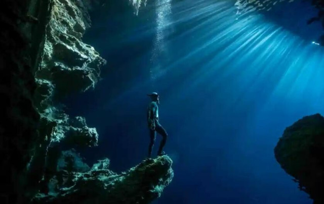 Дослідження печери, Тонга Фото: Карім Ілля