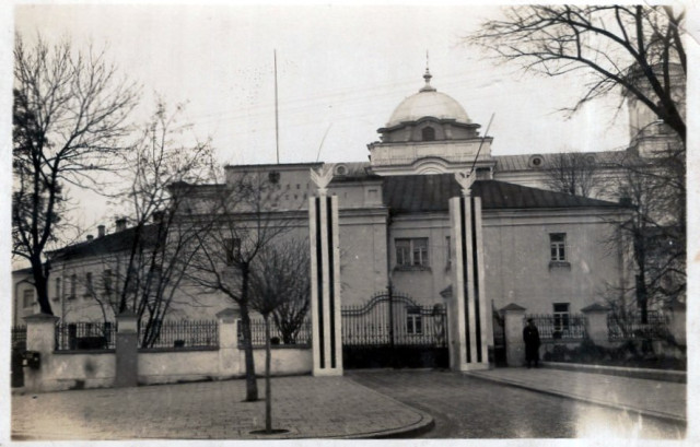 Працівники адміністрації Волинського воєводства мали окреме газосховище