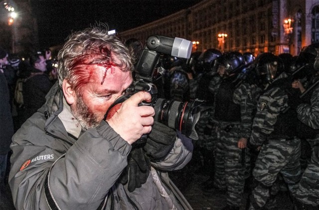 ЩОБ НІКОЛИ НЕ ЗАБУТИ. 60 ВРАЖАЮЧИХ ФОТО З МАЙДАНУ