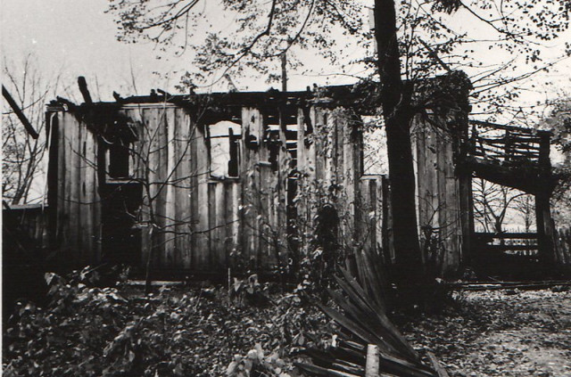 Згоріла кенаса