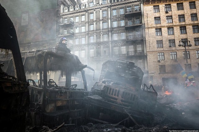 ЩОБ НІКОЛИ НЕ ЗАБУТИ. 60 ВРАЖАЮЧИХ ФОТО З МАЙДАНУ