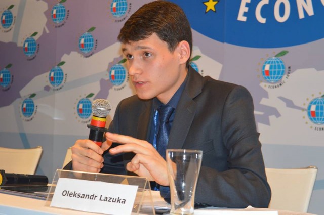Олександр Лазука