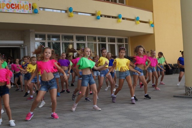 Виступ Народного ансамблю сучасного танцю «Міраж», керівниця Оксана Янюк