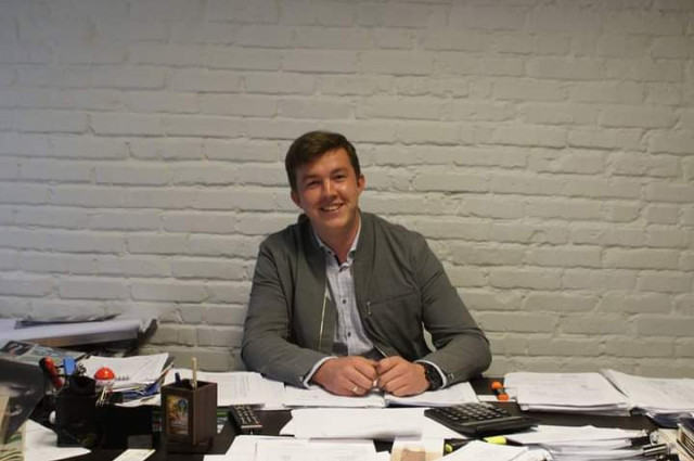 Олег Тарарай