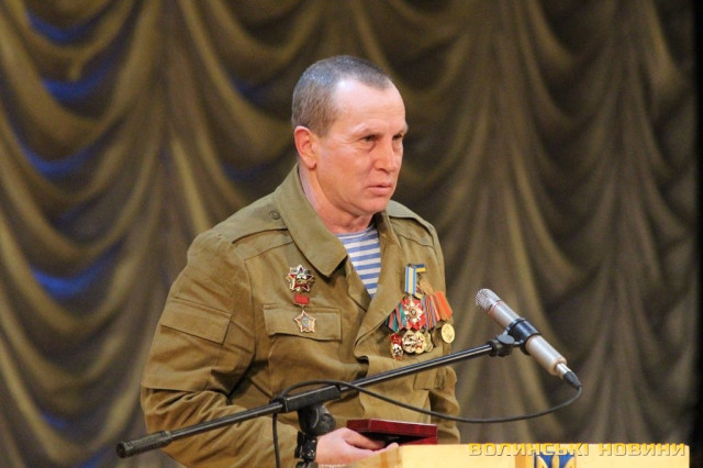 член Волинської обласної організації Української Спілки ветеранів Афганістану, учасник антитерористичної операції на Сході України Микола Сичук