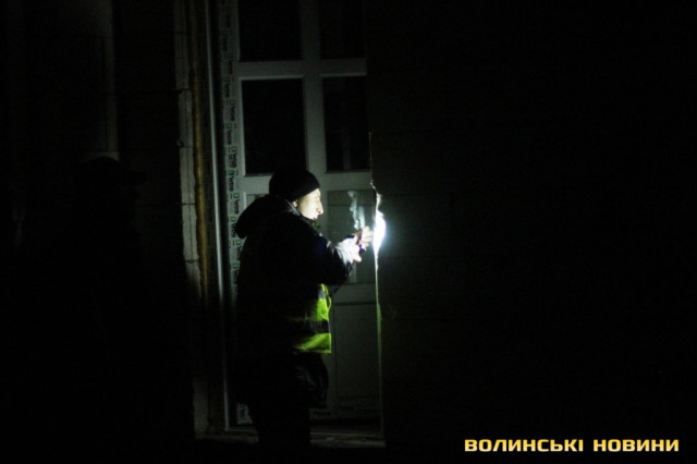 Експерти працюють на місці події