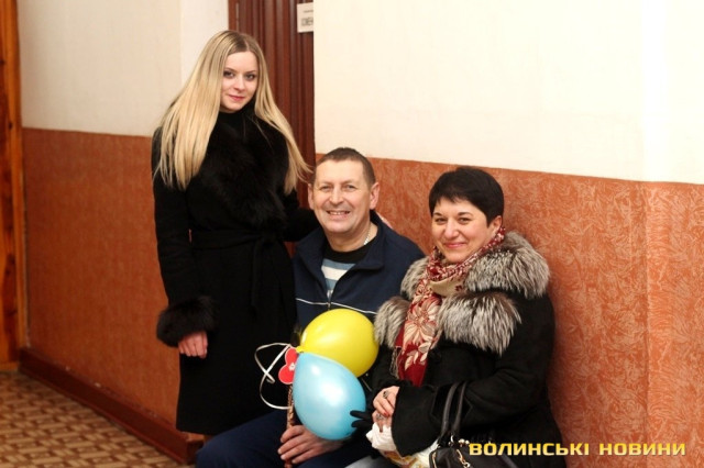 До «Макара» в госпіталь навідалися друзі