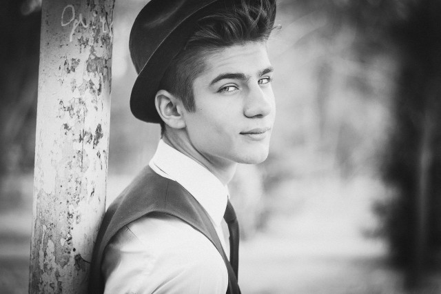 Микола Голєв