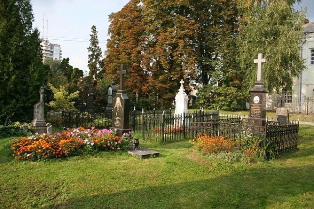 Вересень 2012