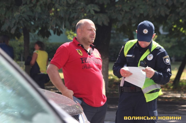 Водій позашляховика