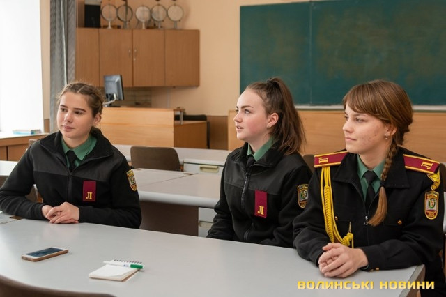 Олена Абрамович, Катя Курбай, Діана Горинович