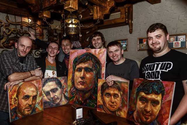 Руслан Чугай з музикантами гурту МЕРІ