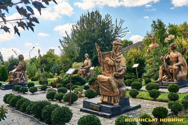 Три князівські образи створила Теодозія Бриж.