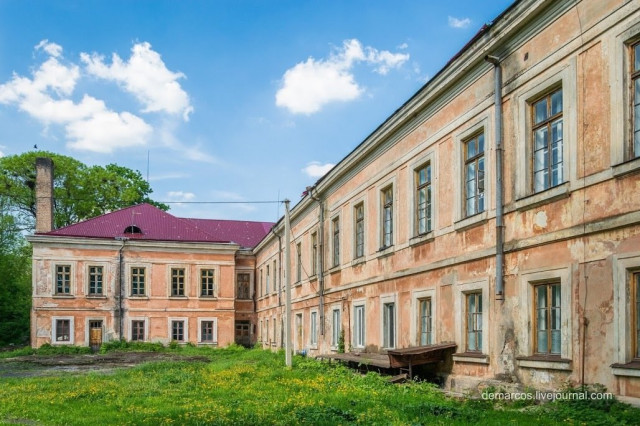 Фото з Вікіпедії