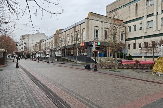 Забудова на колишній ділянці Гути Вайнрайх