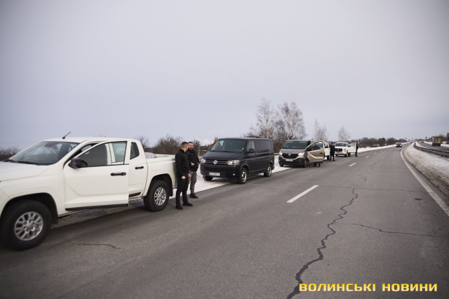 9:00, зупинка на хвилину мовчання