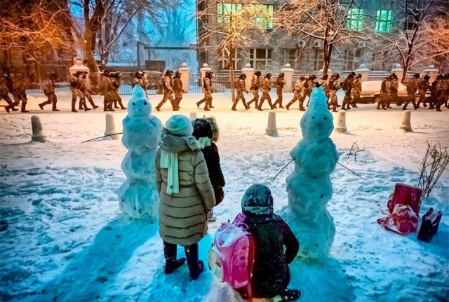 ЩОБ НІКОЛИ НЕ ЗАБУТИ. 60 ВРАЖАЮЧИХ ФОТО З МАЙДАНУ