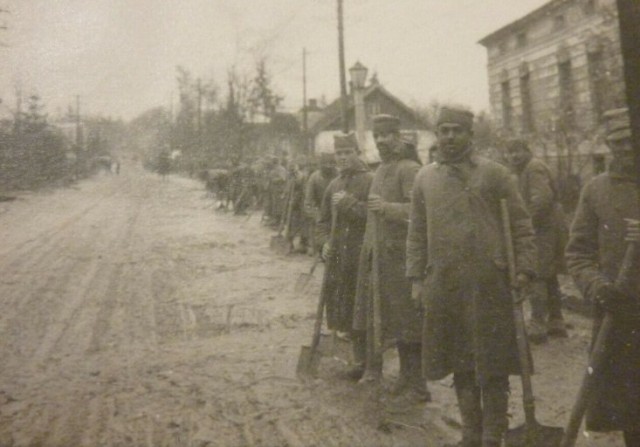 Солдати німецької армії на вулицях Ковеля, 1915 р.