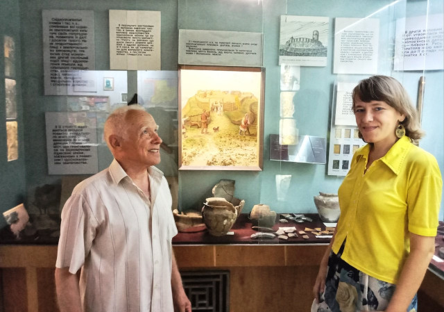 Автор розповідає про свою роботу над експозицією Музею історії сільського господарства Волині-скансену