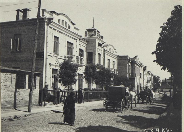 Тепер вулиця Словацького