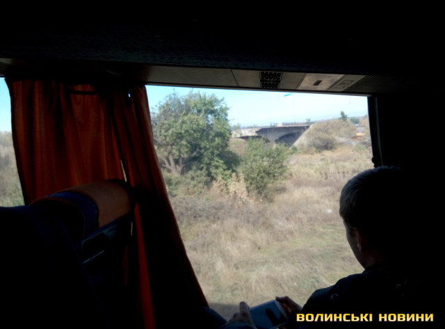 Зруйнований міст поблизу Краматорська