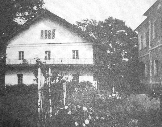 Бічний корпус