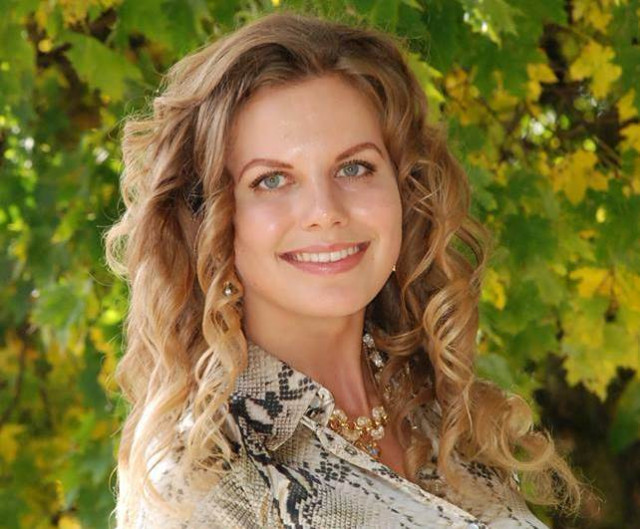 Анна Коробова