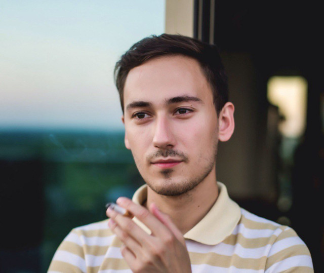 Денис Бендовський