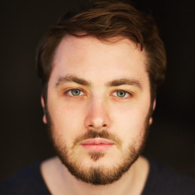 Євген Микоян