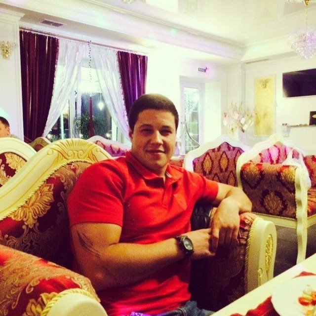 Влад Оксенюк