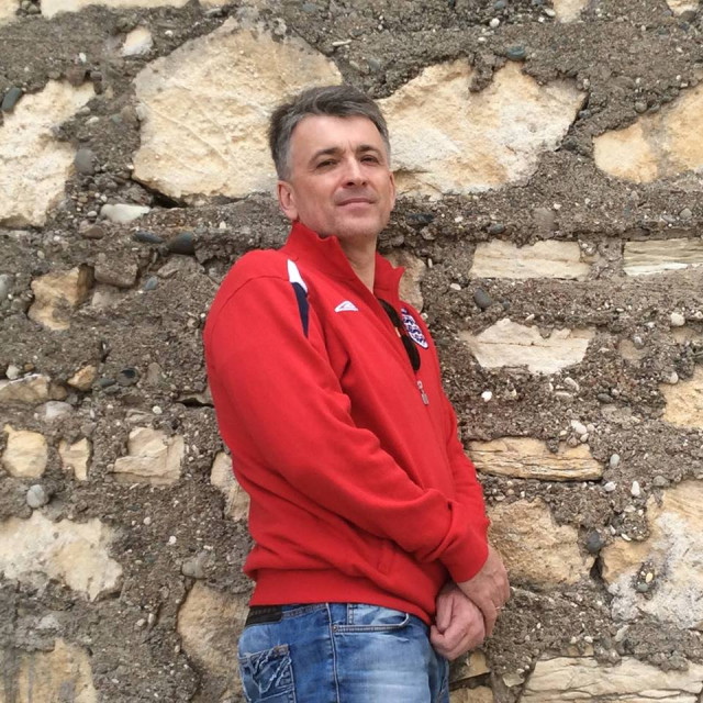 Петро Лащук