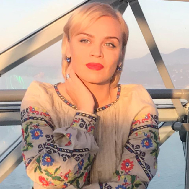 Актриса театру «ГаРмИдЕр», журналістка Наталія Шепель