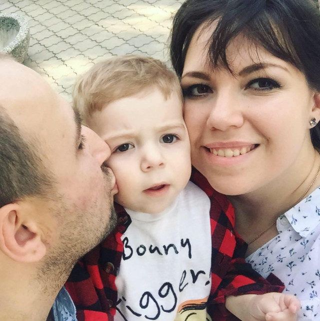 Оля Корольова з родиною