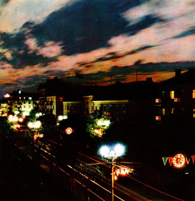 Вогні вечірнього Луцька