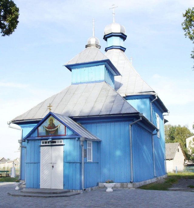 Покровська церква 1745 року, фото з esu.com.ua